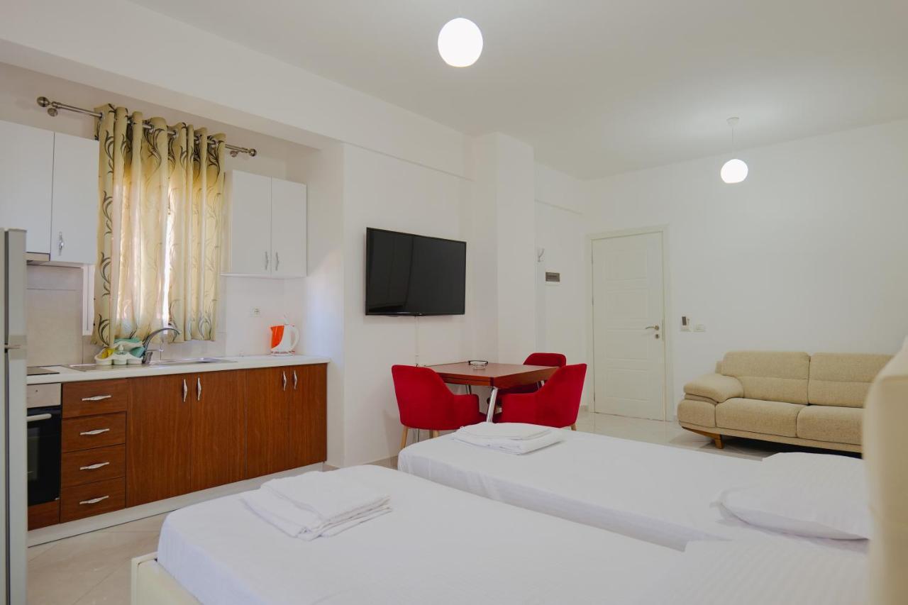 Kidi Apartments Саранде Екстериор снимка