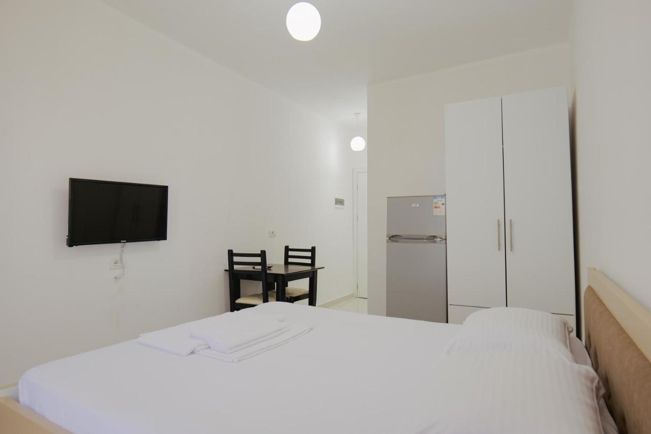 Kidi Apartments Саранде Екстериор снимка