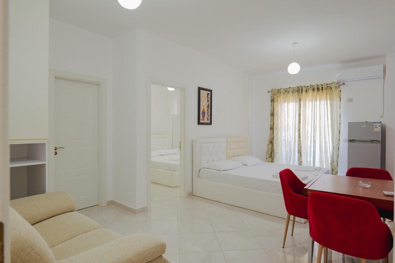 Kidi Apartments Саранде Екстериор снимка